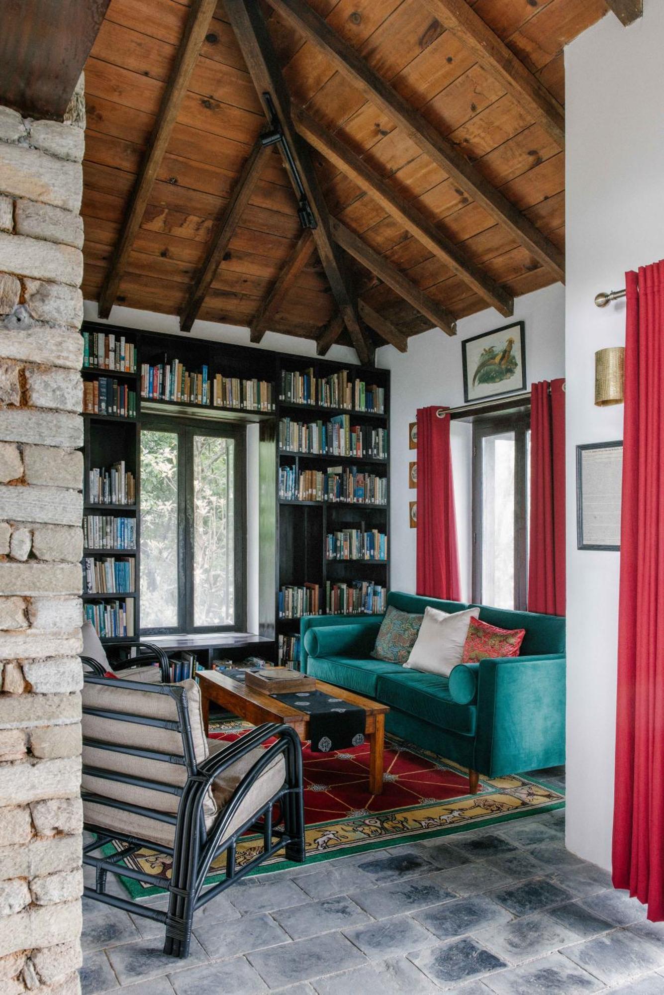 Tiger Mountain Pokhara Lodge Εξωτερικό φωτογραφία
